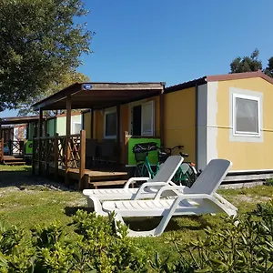 Naturist Mobile Homes Eden In Fkk Ulika Village de vacances Poreč