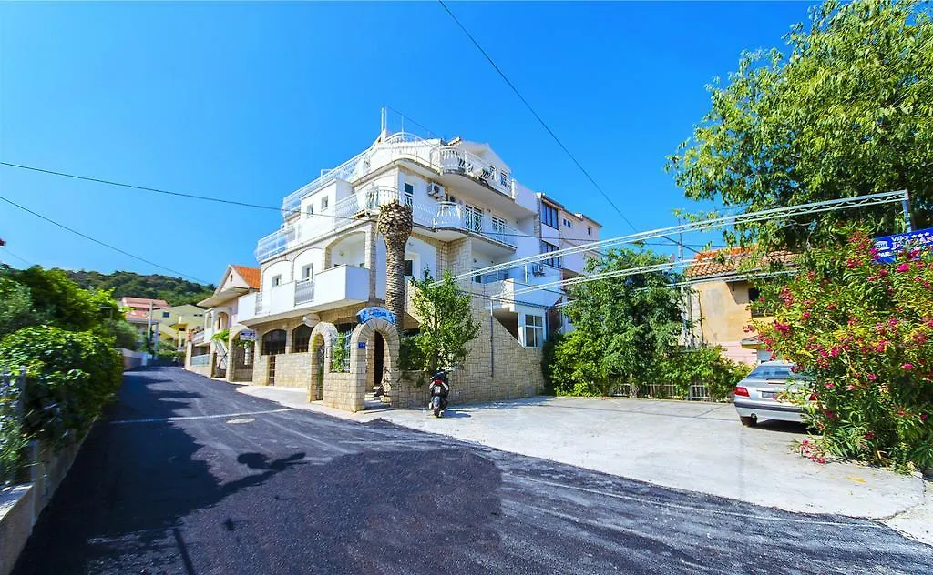 *** Guest house Villa Jadran Trogir Croatia