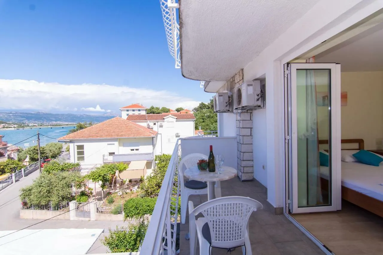 Villa Jadran Trogir 3*,  Croatia