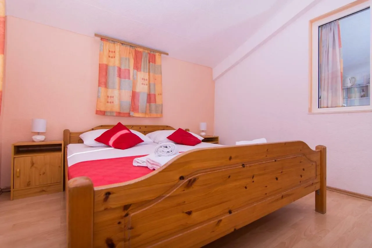 Villa Jadran Trogir 3*,  Croatia