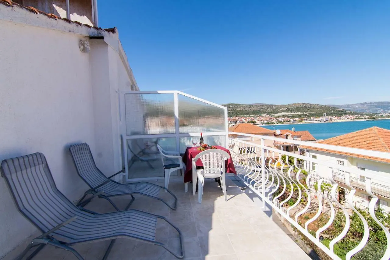 Villa Jadran Trogir Guest house