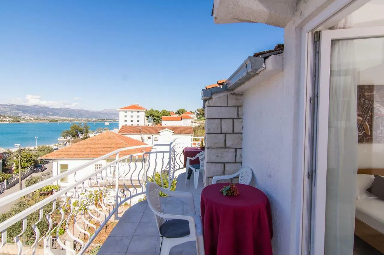 Guest house Villa Jadran Trogir