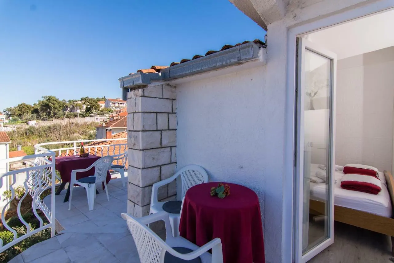 Guest house Villa Jadran Trogir